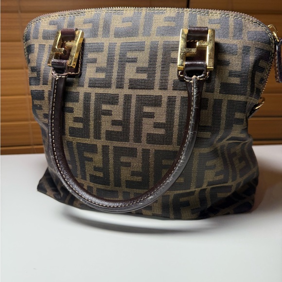 Fendi Monogram Bag - Picture 4 of 11